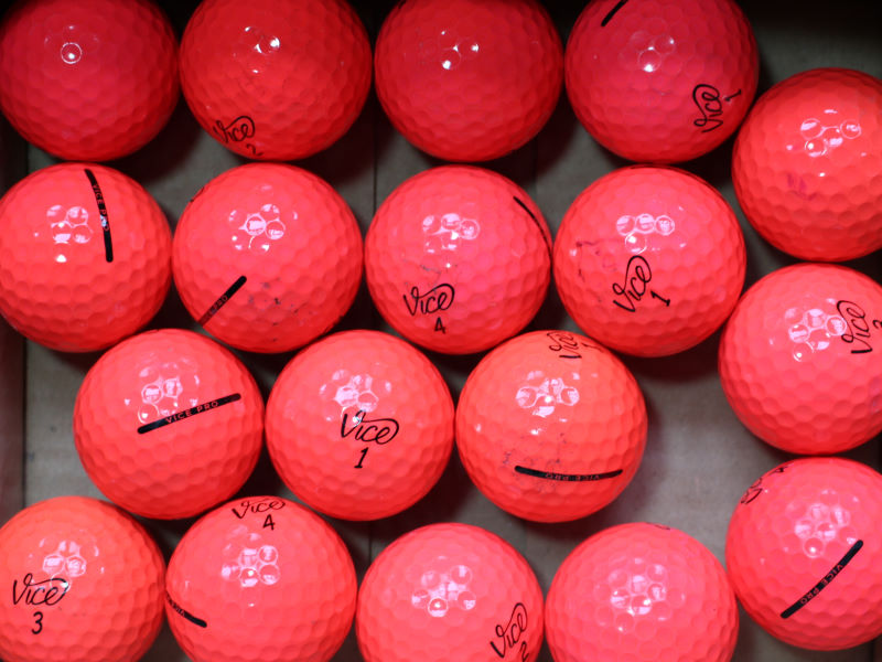 Vice Pro Neon Red Lakeballs - gebrauchte Pro Neon Red Golfbälle AA/AAA-Qualität